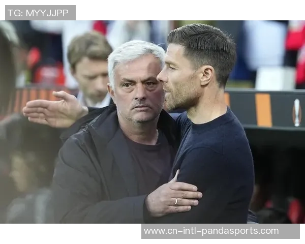 不愧是穆里尼奥高徒，阿隆索想方设法“防内鬼”